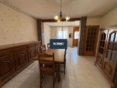 Maison - 67 m² - 5 pièces