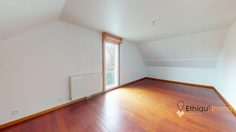 Maison ancienne - 183 m² - 6 pièces