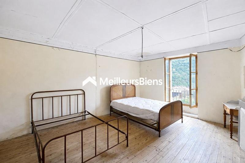 Maison en pierre - 150 m² - 6 pièces