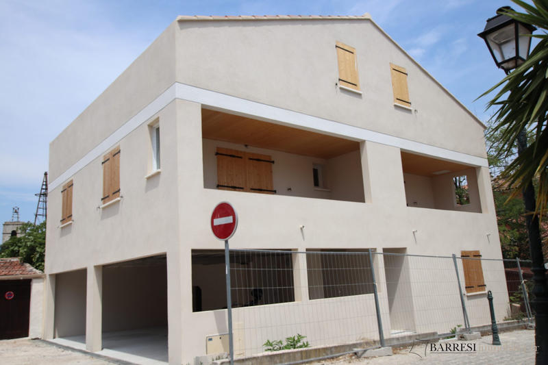 Appartement - 92 m² - 4 pièces