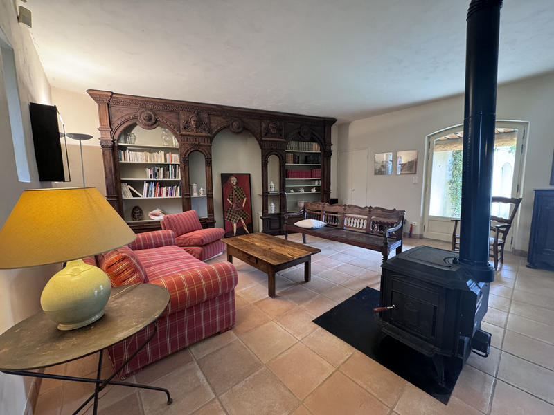 Maison - 364 m² - 11 pièces