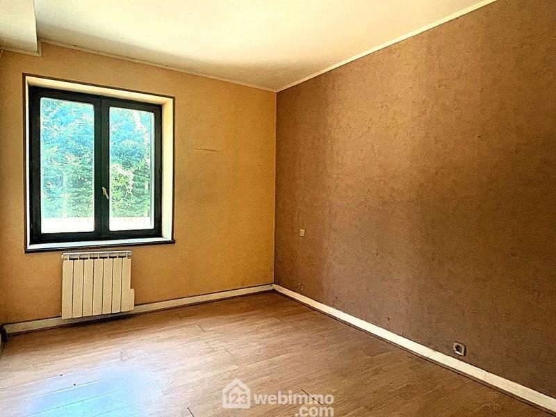 Maison - 90 m² - 3 pièces