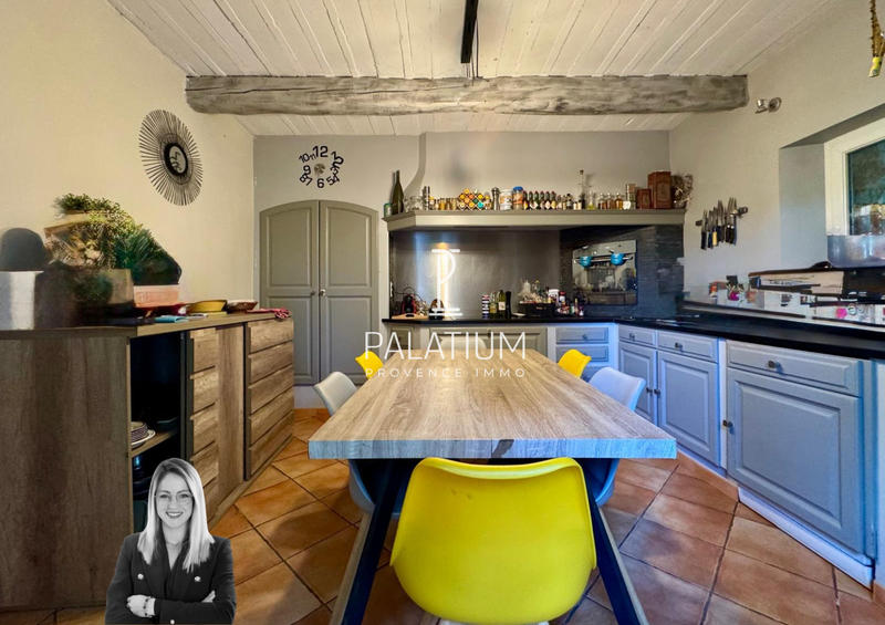 Mas - 205 m² - 6 pièces