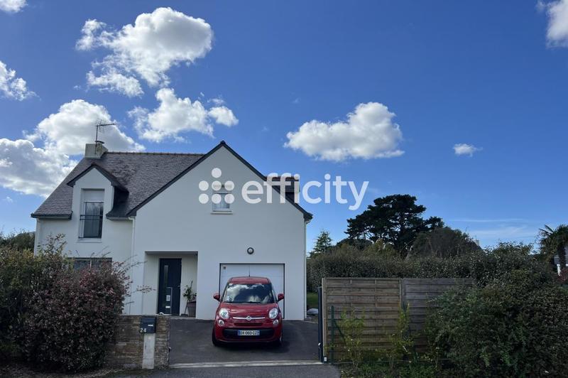 Maison - 140 m² - 7 pièces