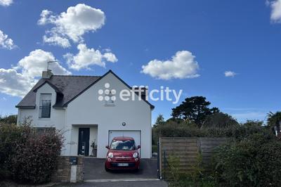 Maison - 140 m² - 7 pièces