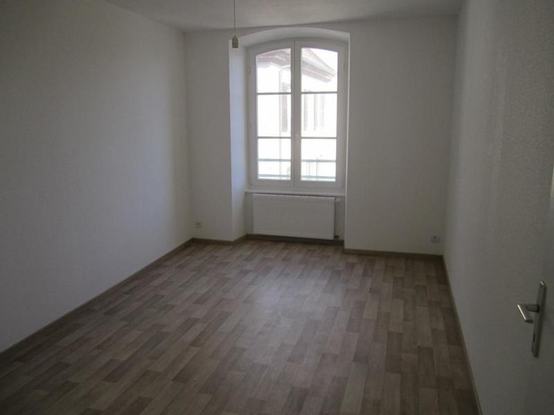 Appartement ancien - 85 m² - 3 pièces