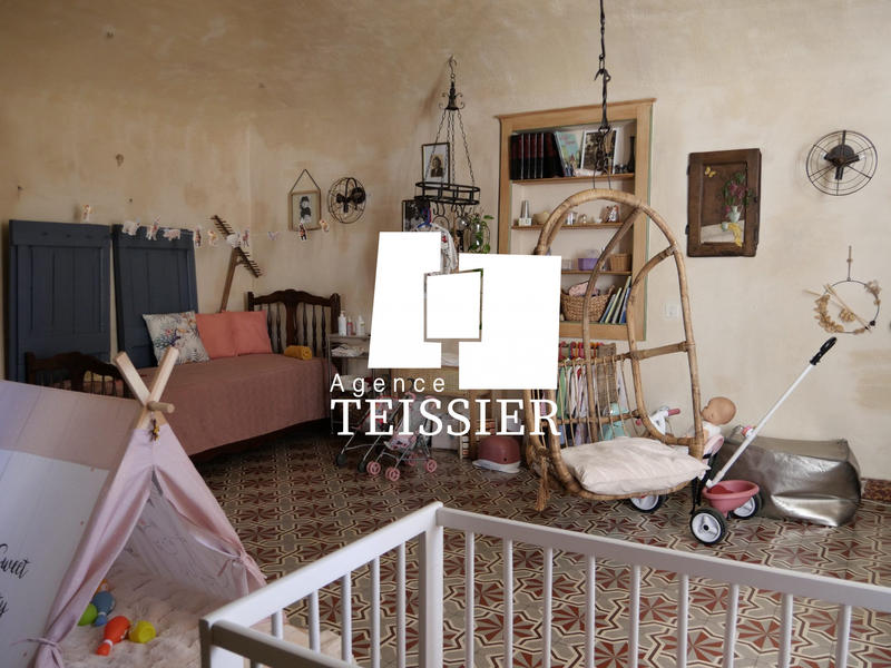 Mas - 130 m² - 6 pièces