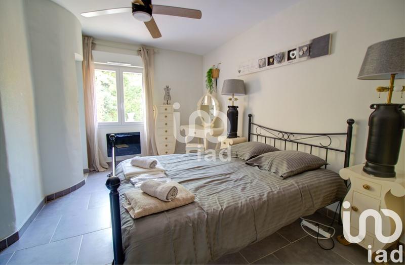 Maison - 238 m² - 10 pièces