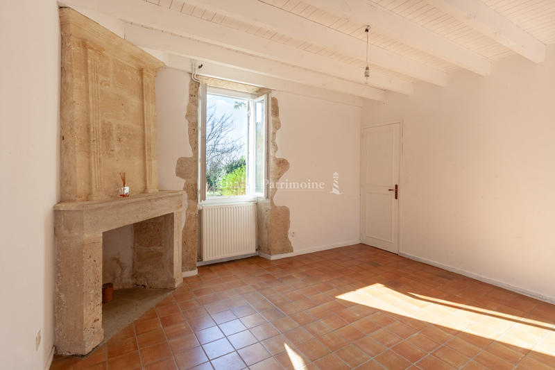 Maison - 220 m² - 8 pièces