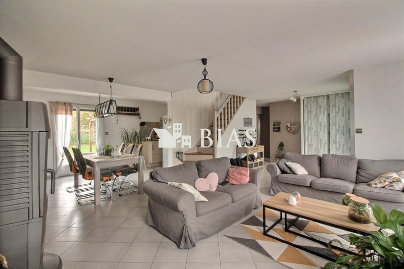 Maison - 115 m² - 5 pièces