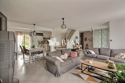 Maison - 115 m² - 5 pièces