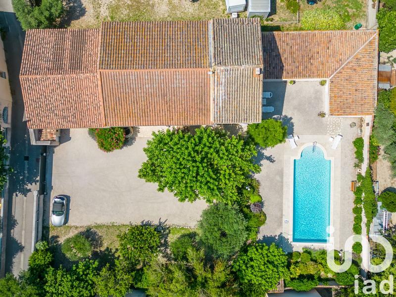 Maison - 479 m² - 10 pièces