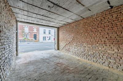 Local d'activité / Entrepôt - 71 m²