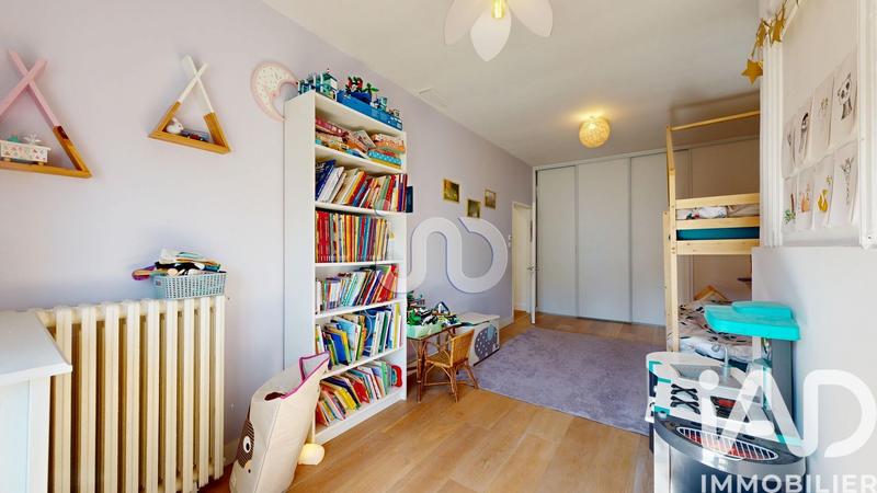 Appartement - 111 m² - 4 pièces