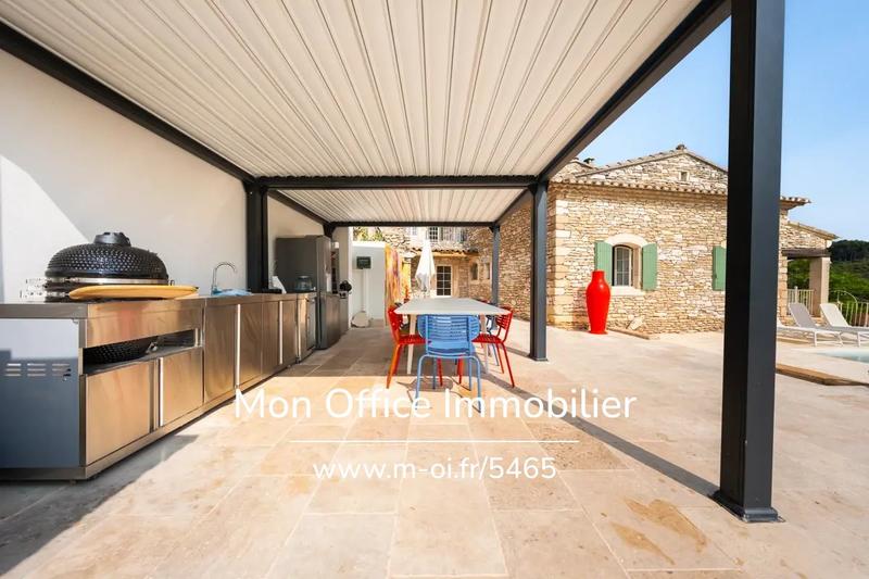 Mas - 310 m² - 9 pièces