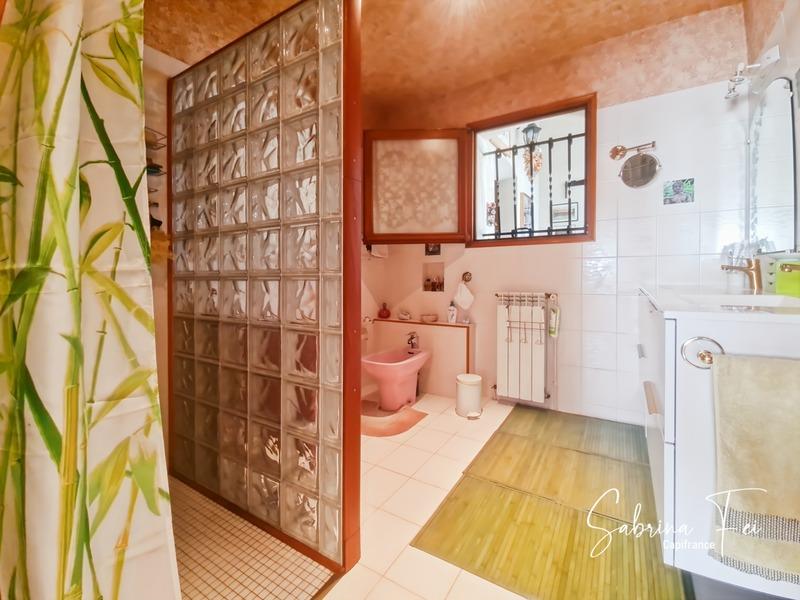 Maison - 163 m² - 6 pièces