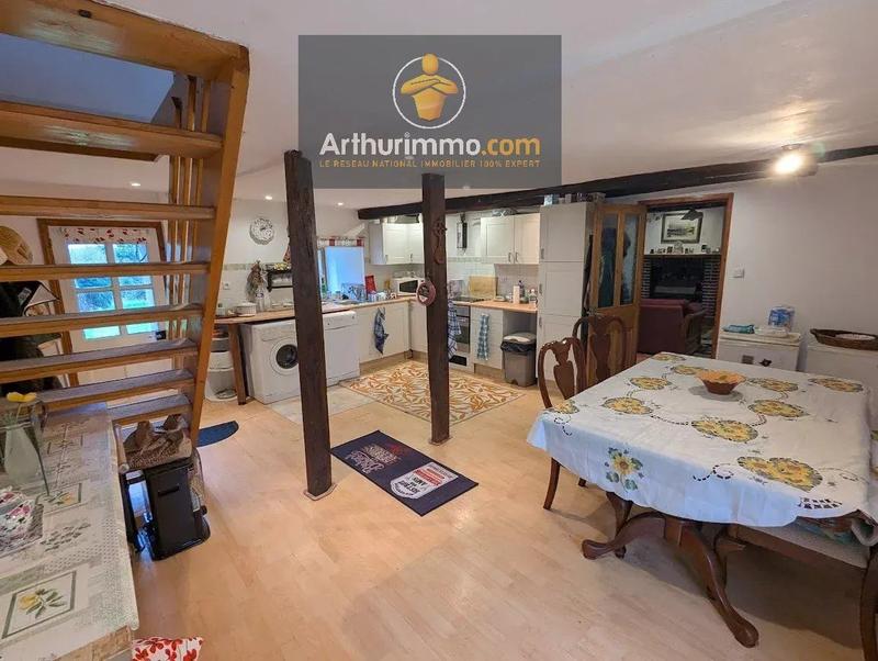 Maison - 151 m² - 5 pièces