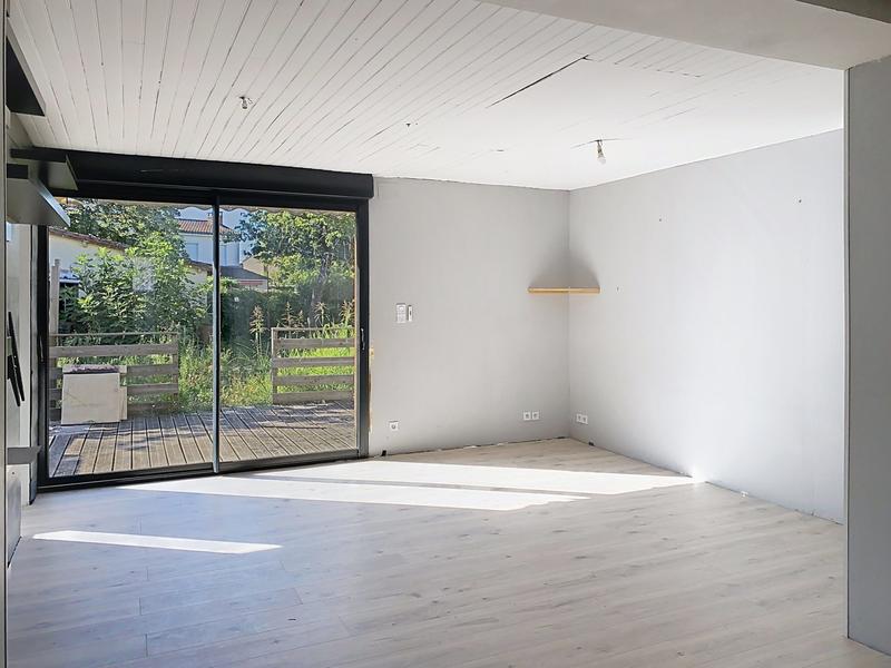 Maison - 100 m² - 6 pièces