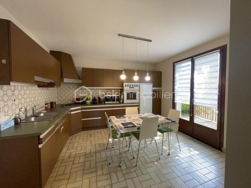 Maison - 130 m² - 6 pièces