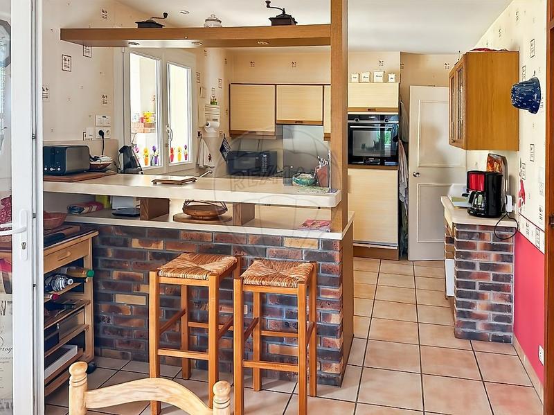 Maison - 136 m² - 5 pièces