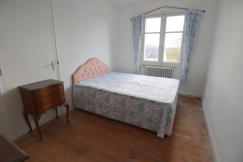 Maison - 111 m² - 7 pièces