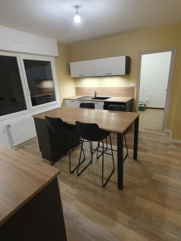 Maison - 153 m² - 8 pièces