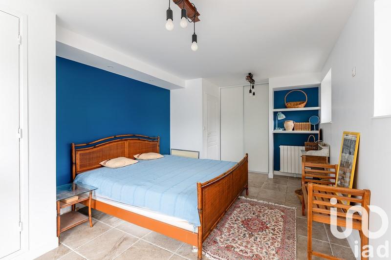 Maison - 282 m² - 8 pièces