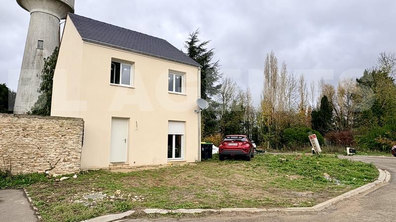 Maison traditionnelle - 88 m² - 5 pièces