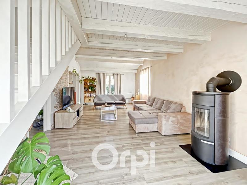 Maison - 150 m² - 6 pièces