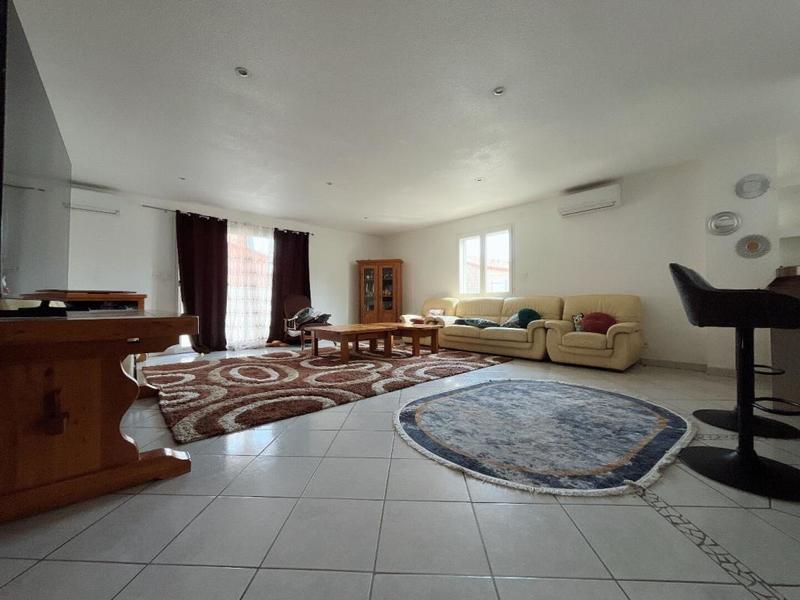 Maison - 190 m² - 7 pièces