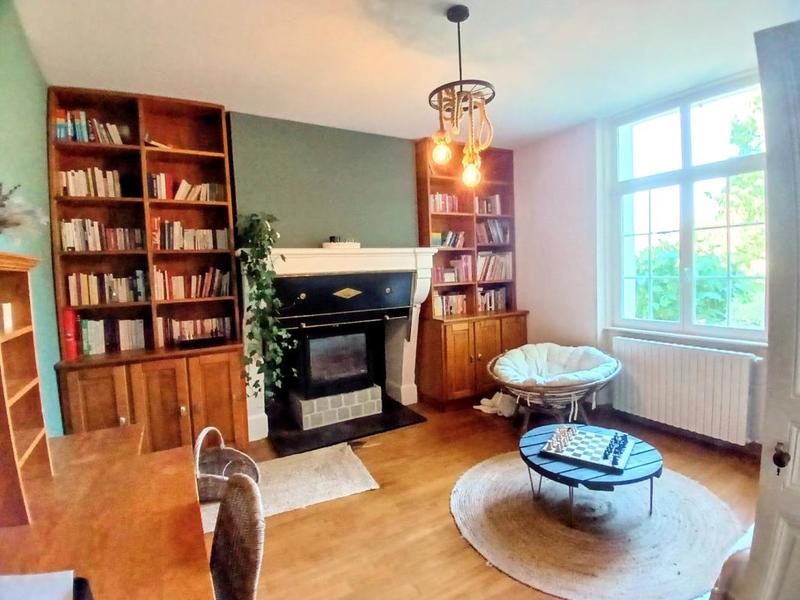 Maison - 253 m² - 10 pièces