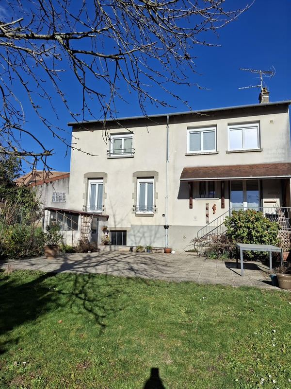 Maison - 152 m² - 7 pièces