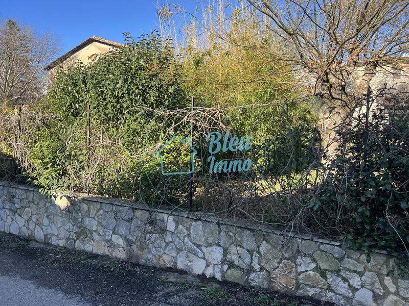 Terrain constructible - 268 m²