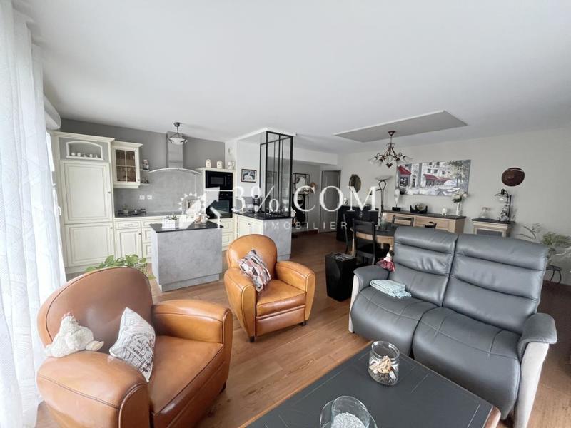 Appartement - 72 m² - 3 pièces