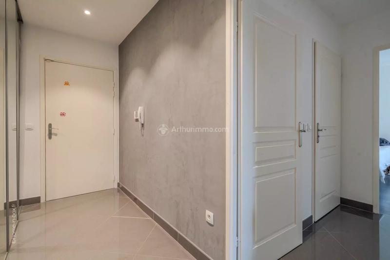 Appartement - 72 m² - 3 pièces
