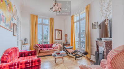 Appartement - 130 m² - 5 pièces