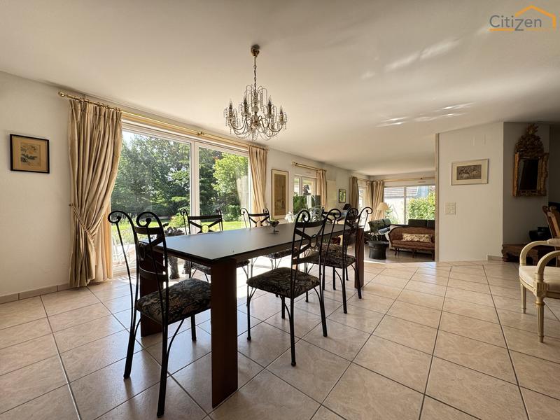 Maison contemporaine - 209 m² - 6 pièces