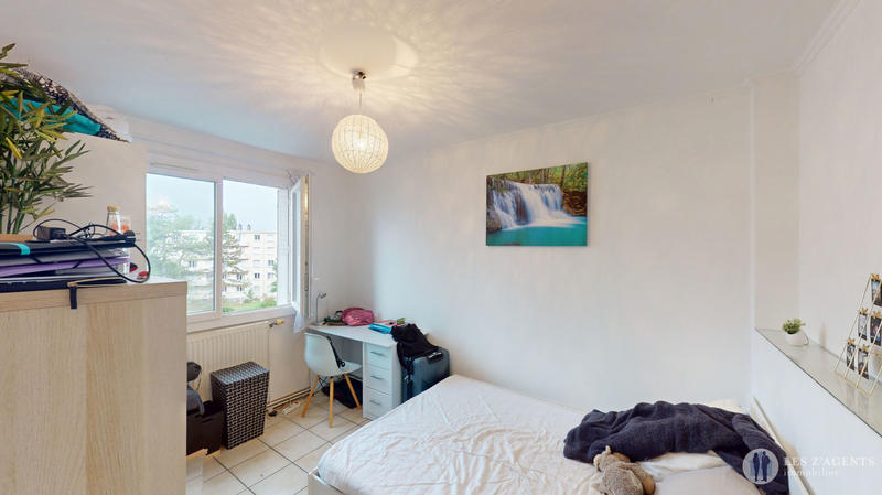 Appartement - 60 m² - 4 pièces