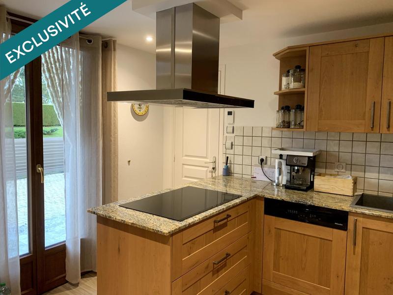 Maison - 93 m² - 4 pièces