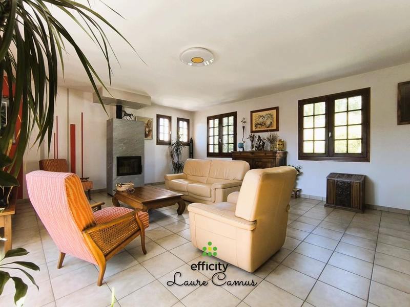 Maison - 122 m² - 4 pièces