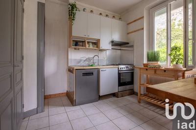 Maison - 96 m² - 5 pièces