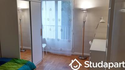 Chambre - 12 m² - 1 pièce