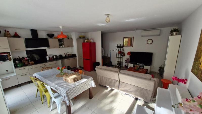 Appartement - 67 m² - 3 pièces