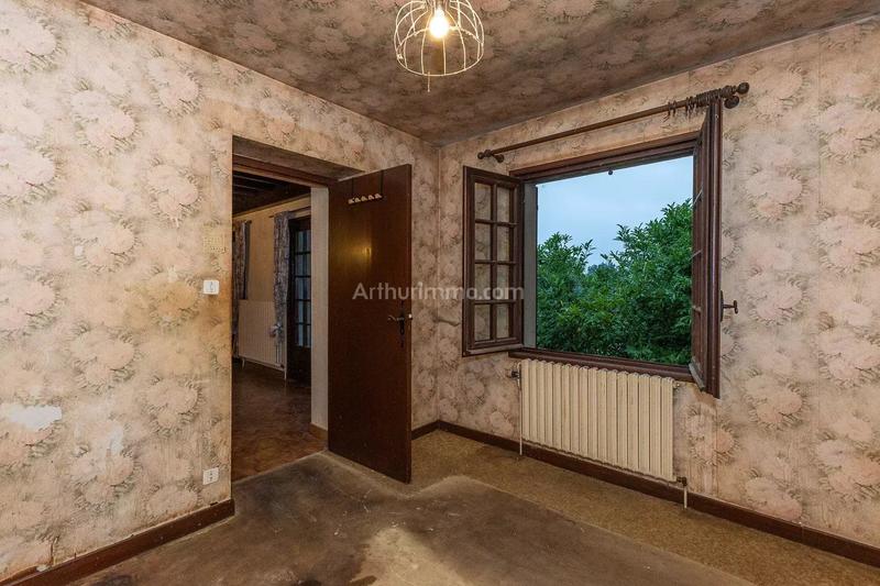 Maison - 238 m² - 10 pièces