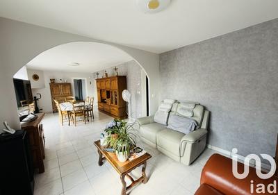 Maison - 93 m² - 4 pièces