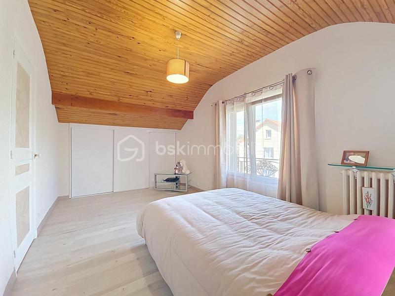 Maison - 127 m² - 5 pièces