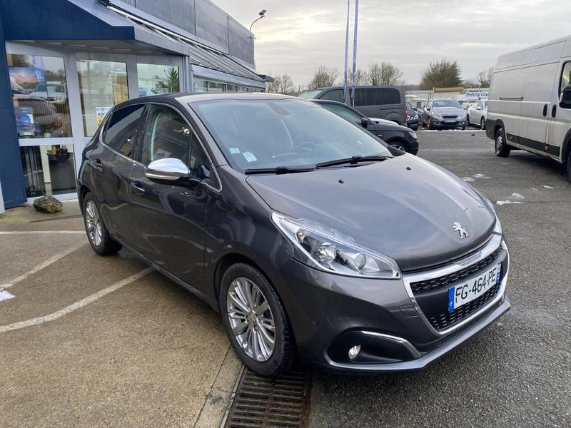 Peugeot 208 1,2 82 Cv Bvm5 Finition Allure