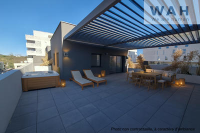 Appartement - 90 m² - 4 pièces