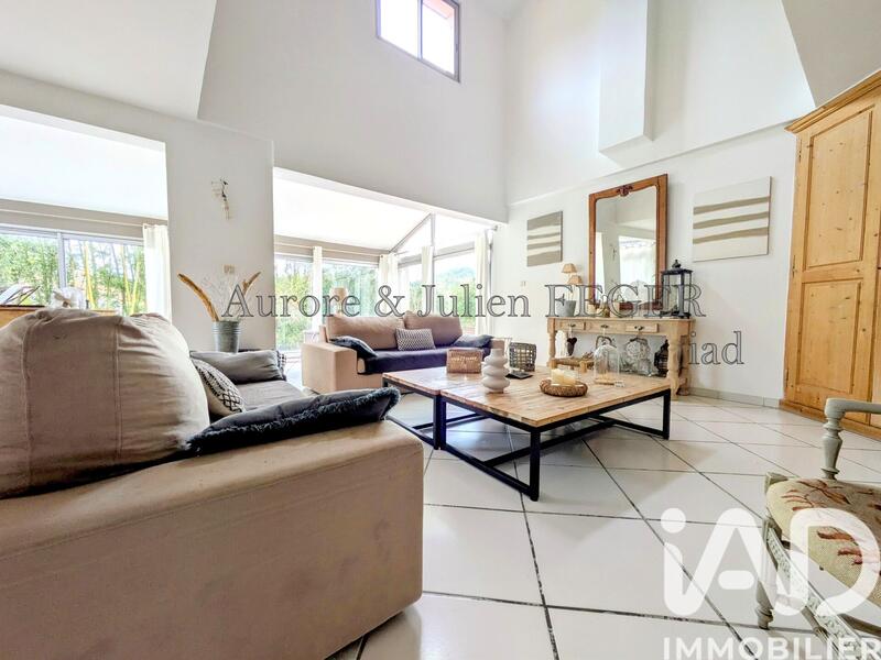 Maison de maîtres - 193 m² - 6 pièces