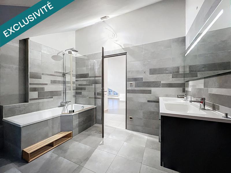 Appartement - 80 m² - 5 pièces